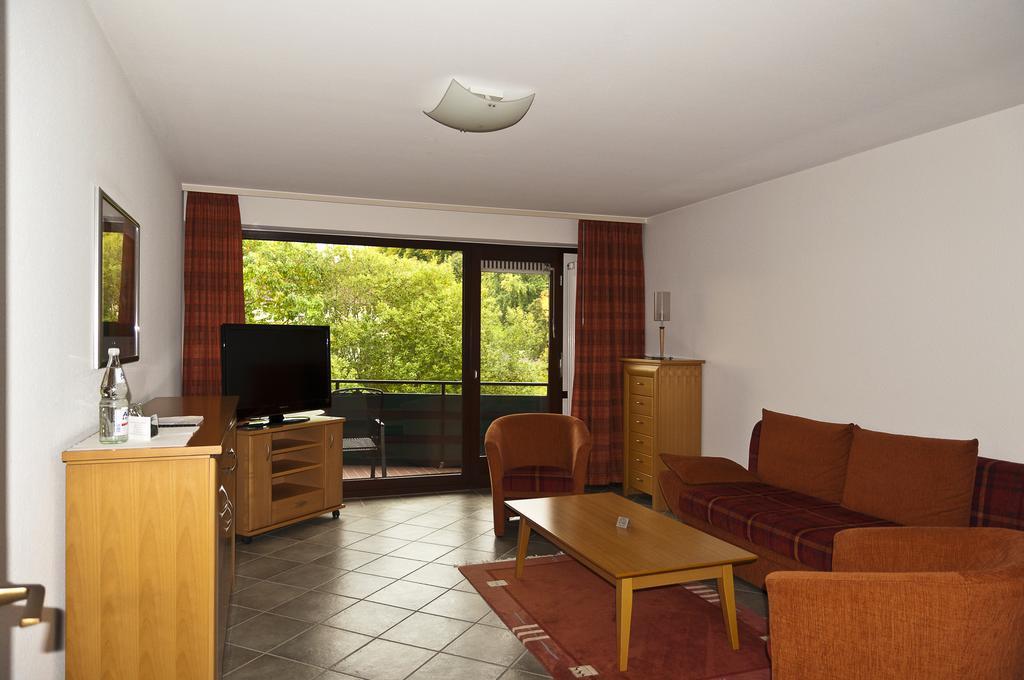 Hotel Haus Deutsch Krone Bad Essen Exterior foto